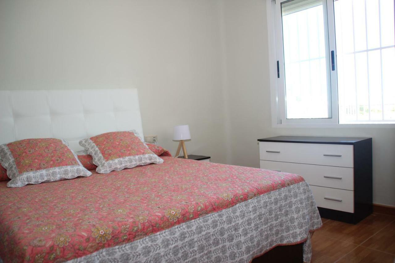 Bungalow Frente Al Mar 또레비에하 외부 사진