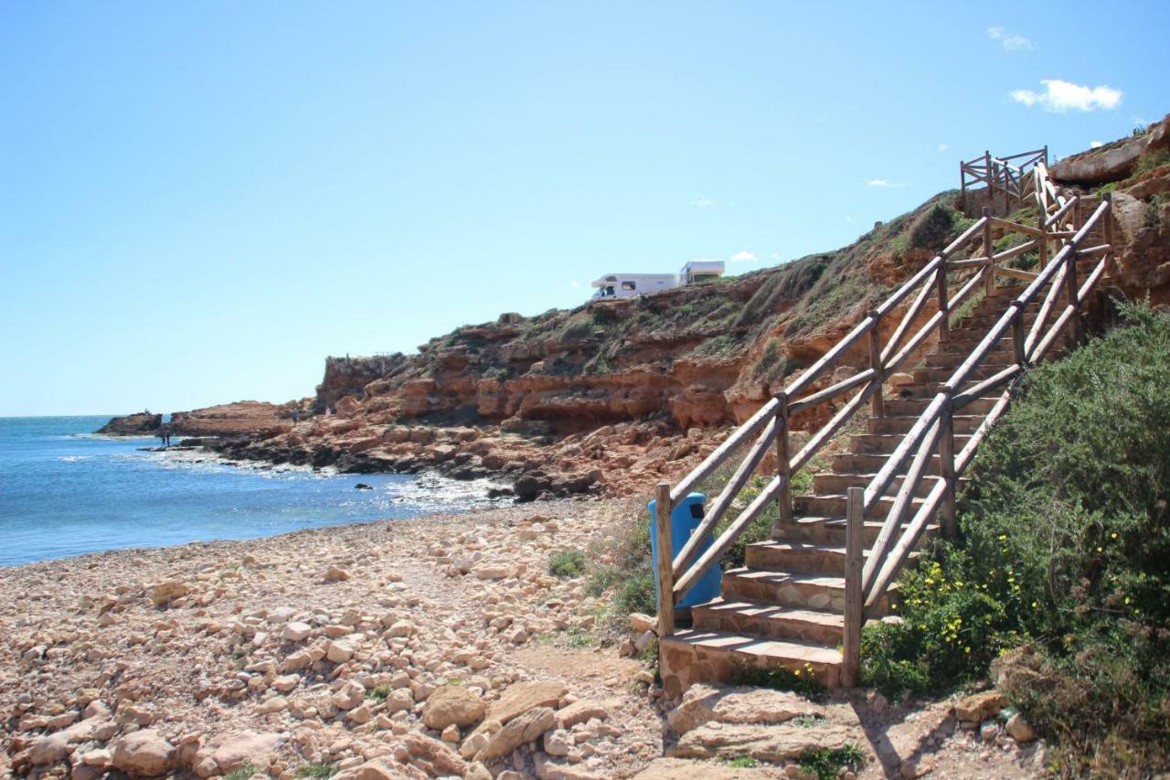 Bungalow Frente Al Mar 또레비에하 외부 사진