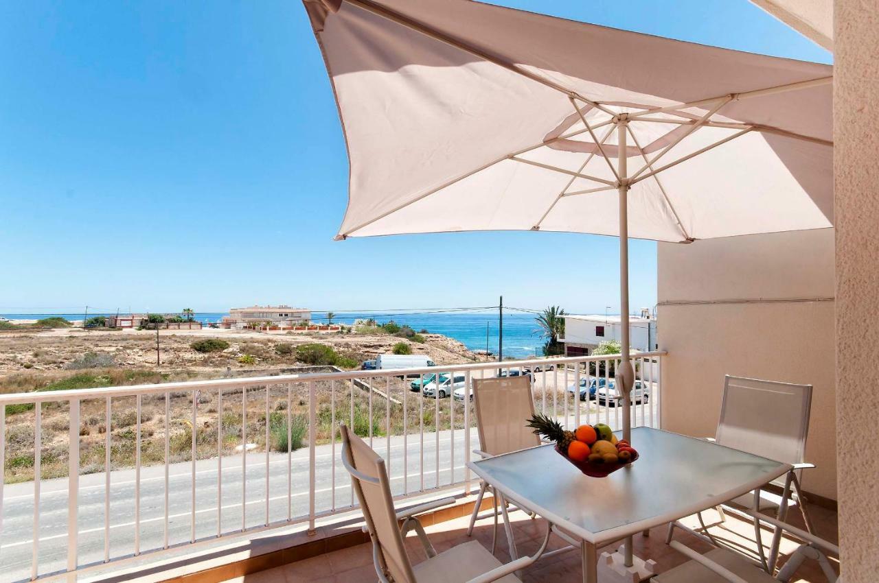 Bungalow Frente Al Mar 또레비에하 외부 사진